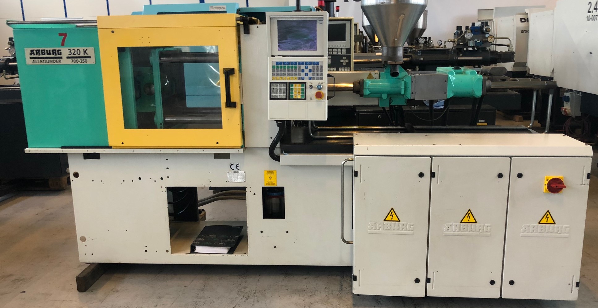 ARBURG A 320 KS 700-250 SELOGICA
