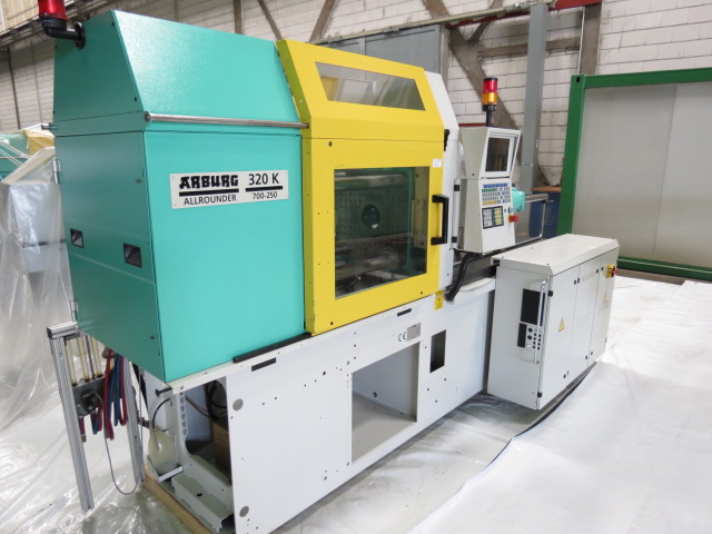 ARBURG A 320 KS 700-250 (32.200 h)