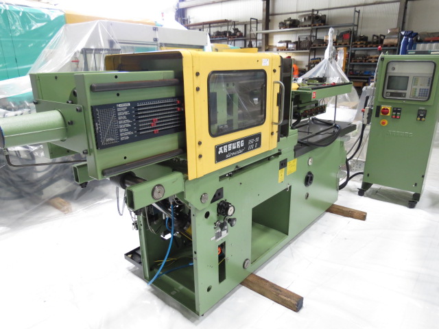 ARBURG A 220 D 350-90 U-VERSION (wie neu !)