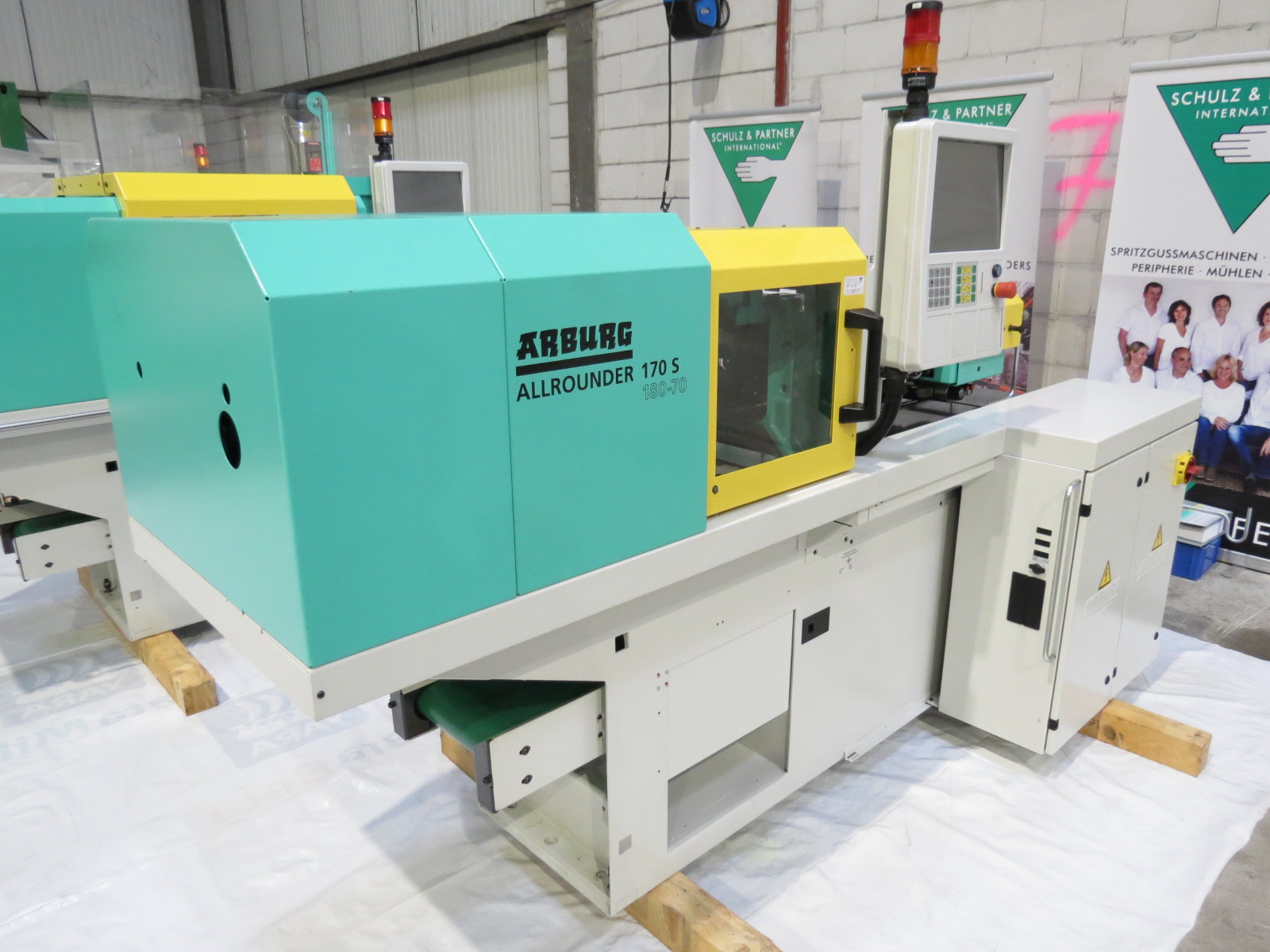 ARBURG A 170 S 180-70 Trennebene (6.834 h)