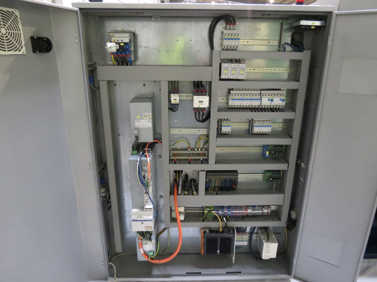 BATTENFELD HM 90/350 B6S (No 134589 / 24.488 h)