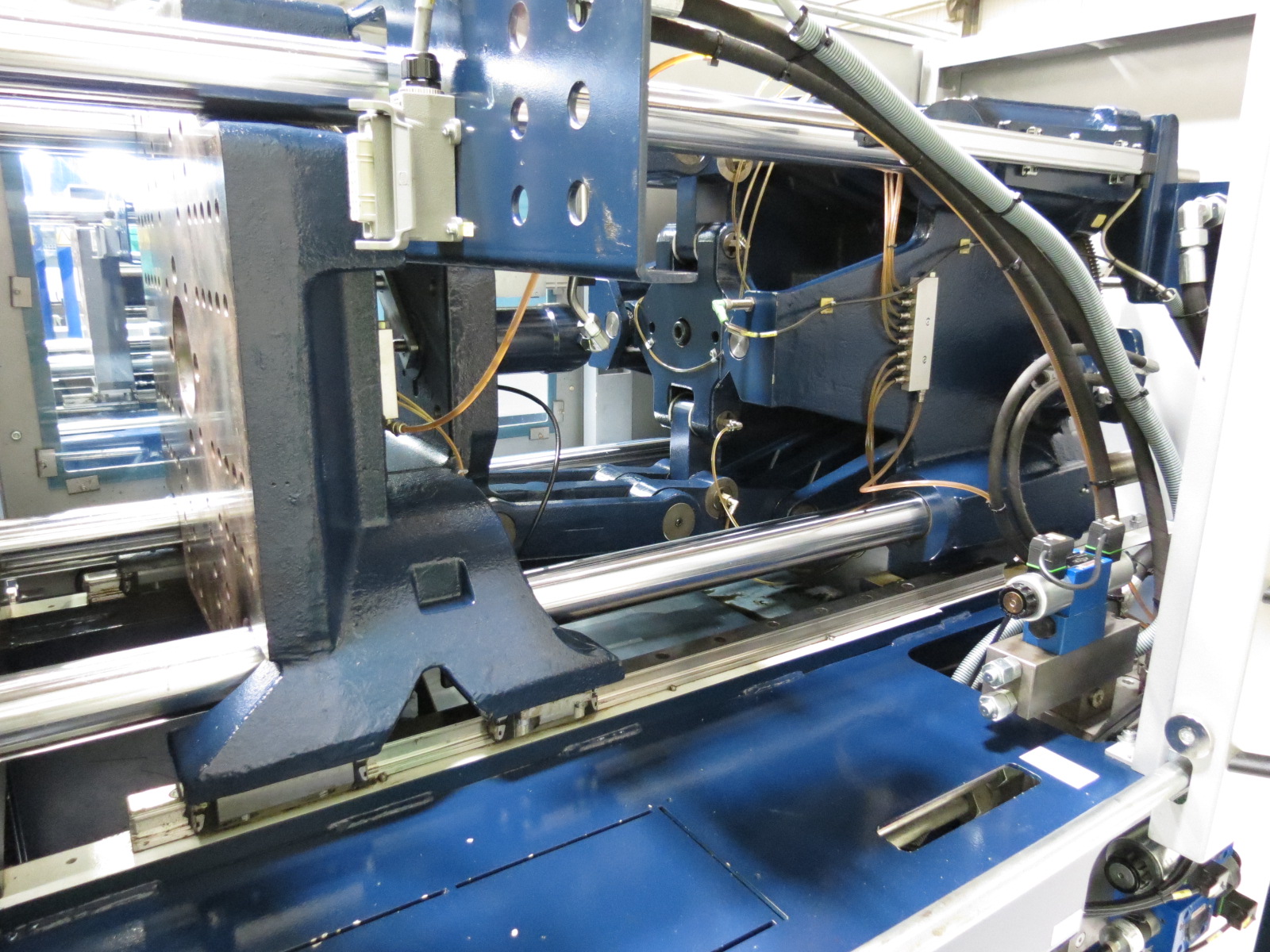 BATTENFELD TM 110/525 B6S (No 132363 / 25.347 h)