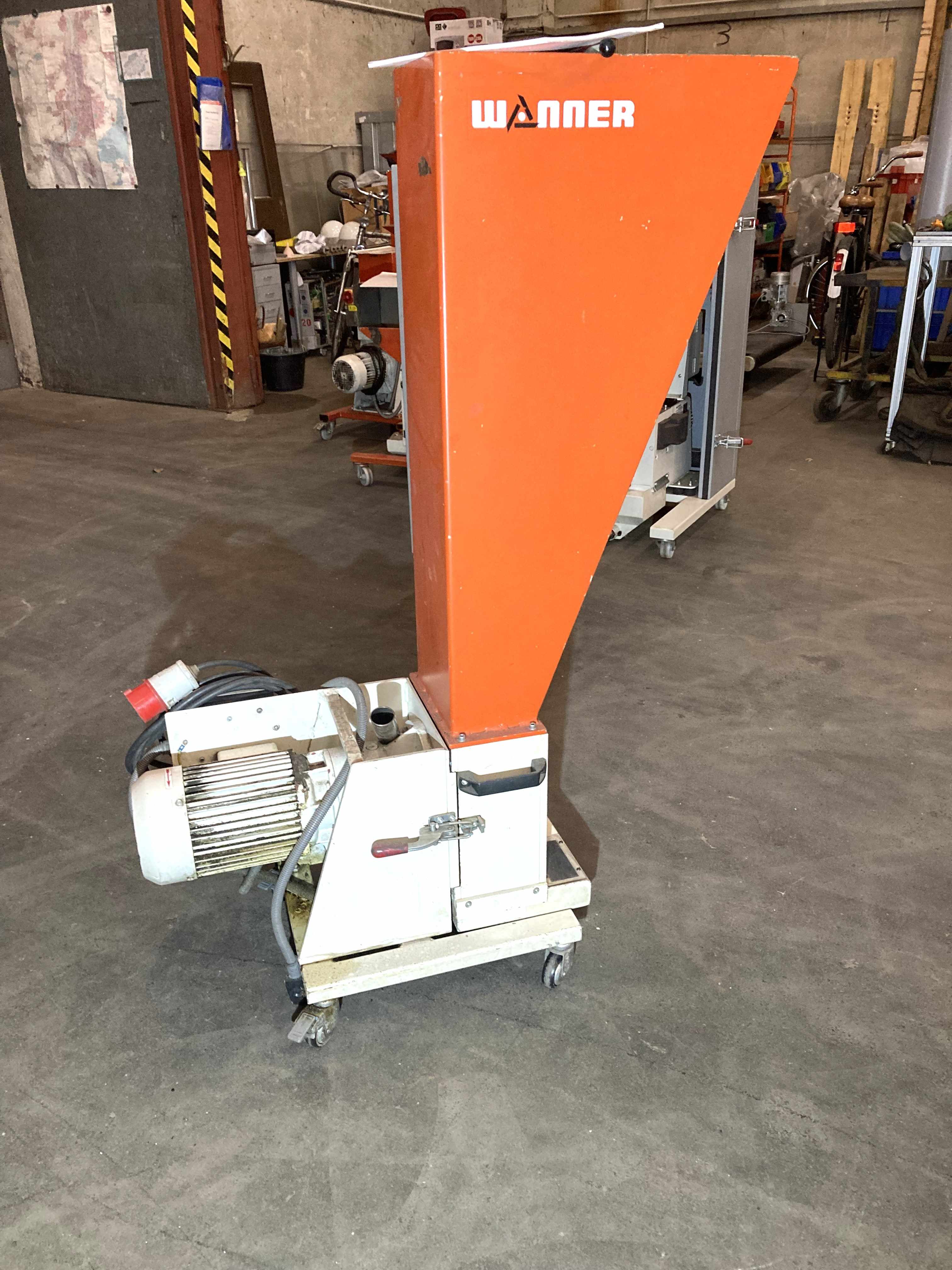 Wanner C13.20  2,2 KW,   hoher Trichter Baujahr 2001 neuwertige Messer