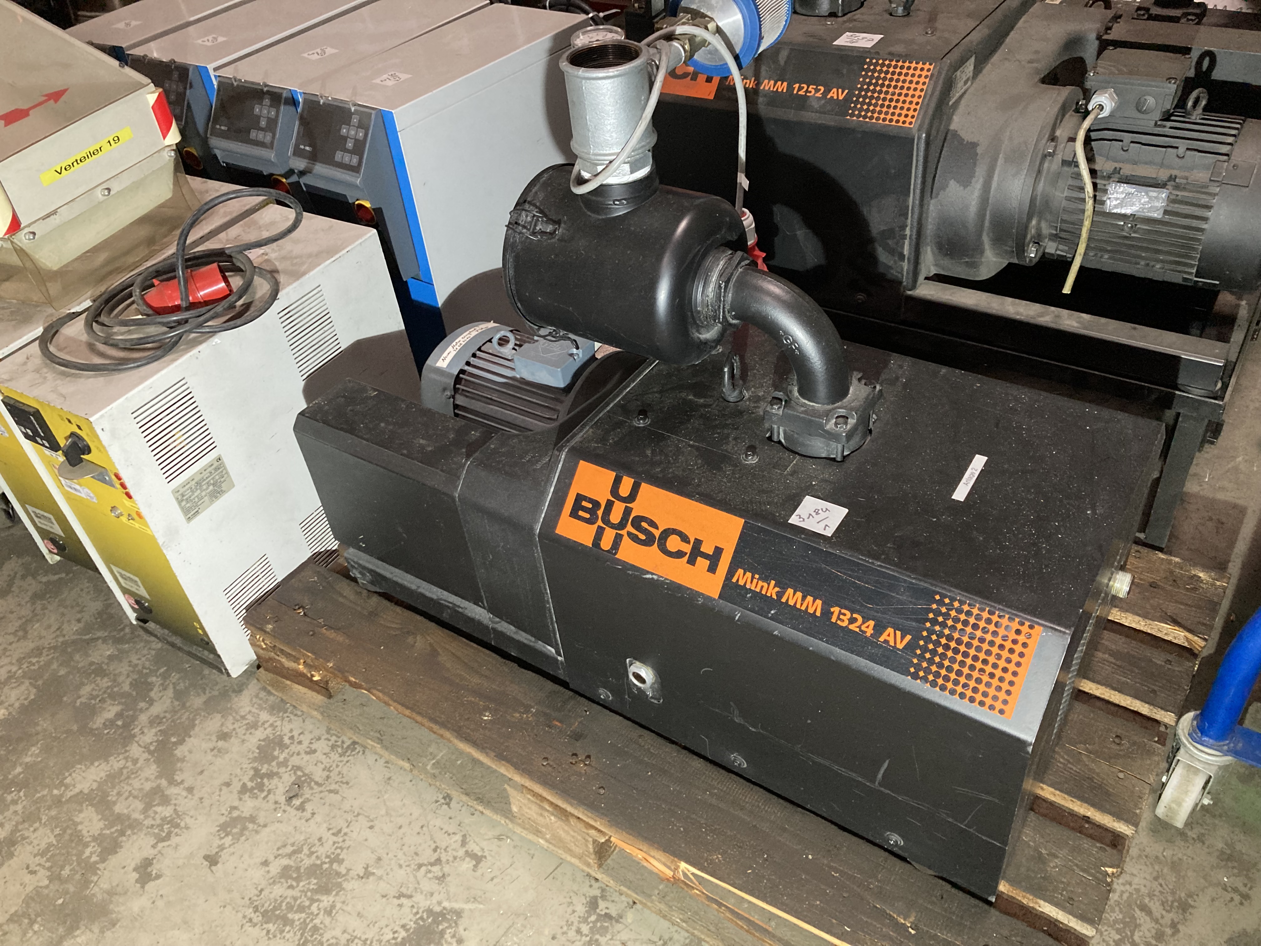 Vakuumpumpe  Busch MM1324 AV   3,6 KW  160m³/h 60 mbar  Bj. 2008