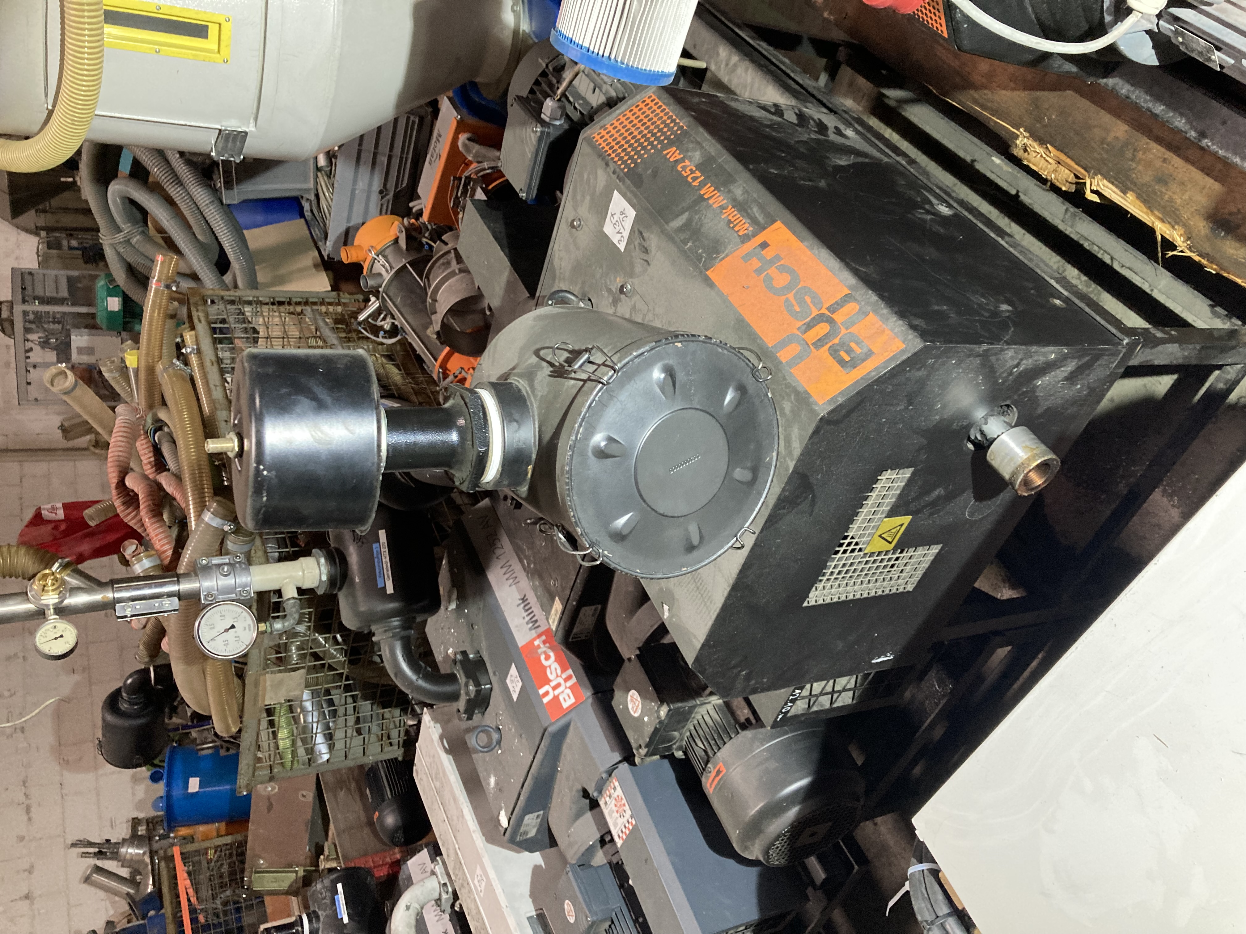 Vakuumpumpe  Busch MM1252  AV   5 KW  250m³/h 100 mbar  Bj. 2010