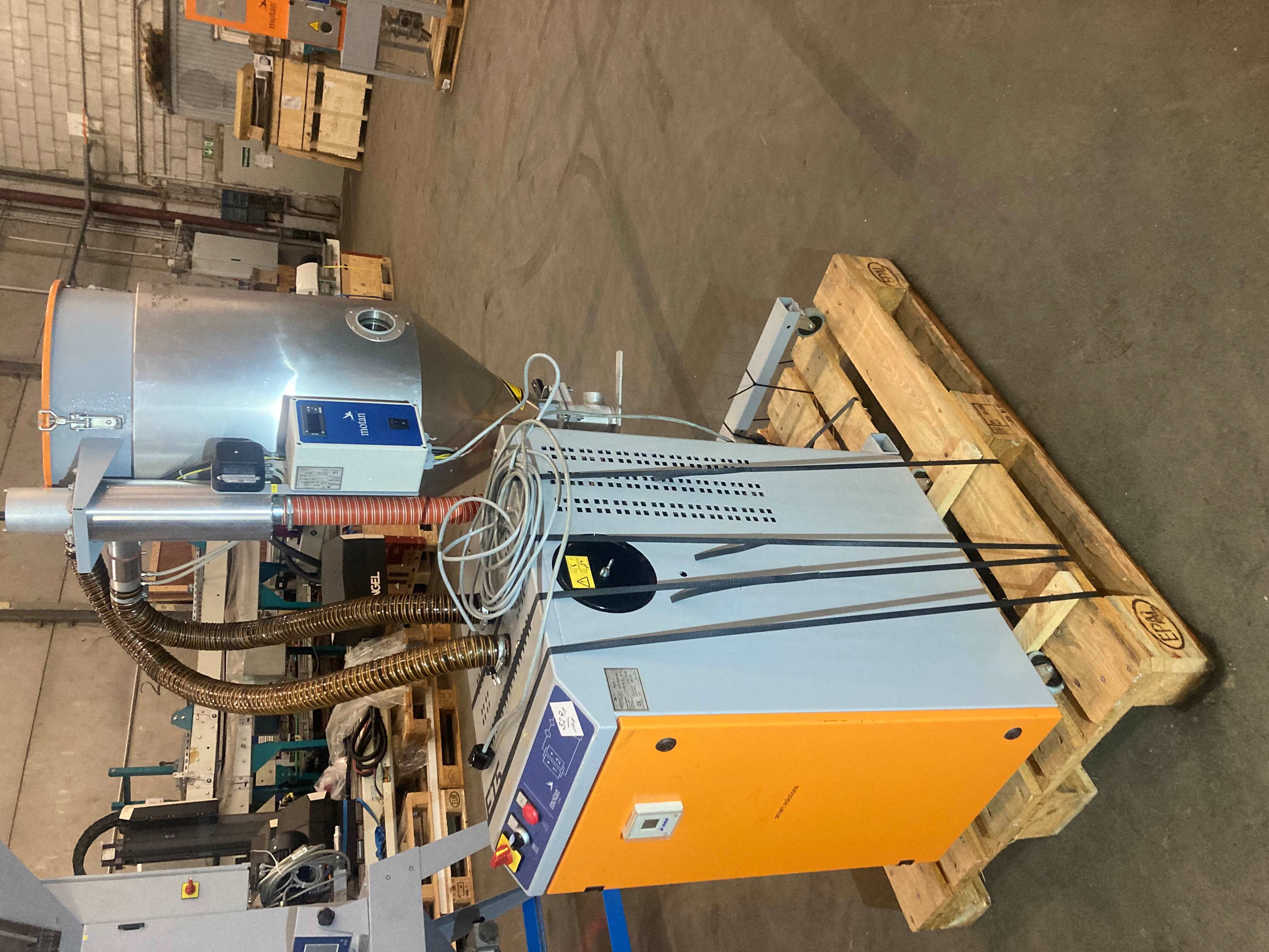 Motan Trockenluft.Luxor MDE 40  60 Liter Tank mit Zusatzheizung + Regelung Bj. 2006