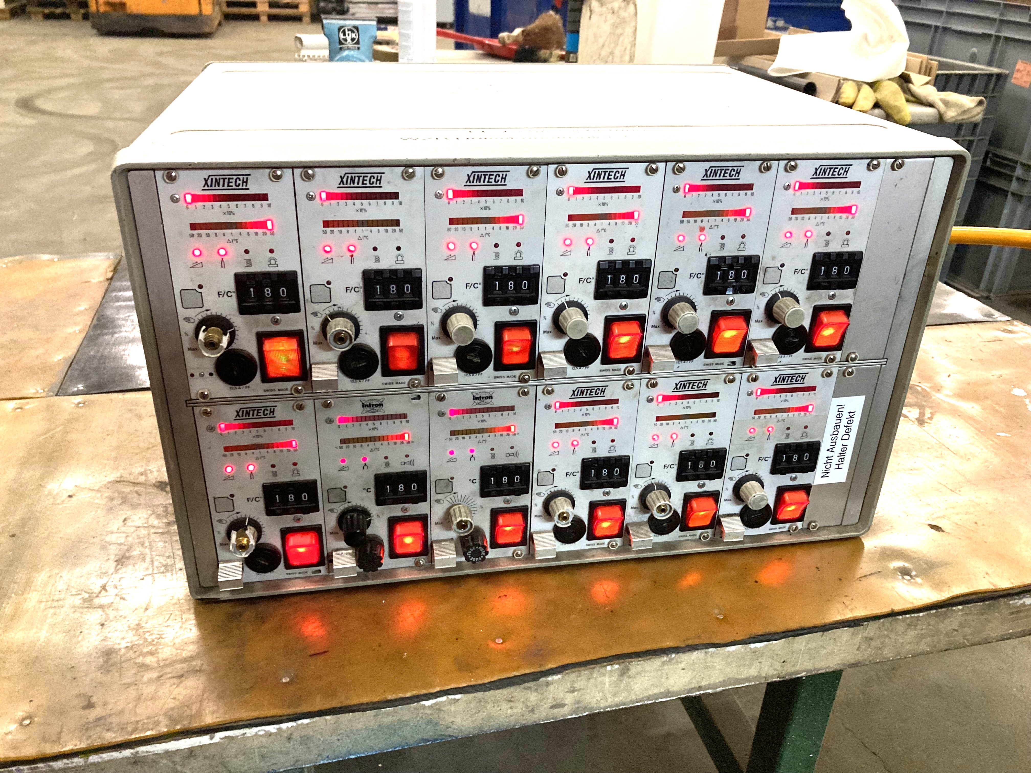 Heißkanalregelgerät Xintech   12 fach    220 Volt