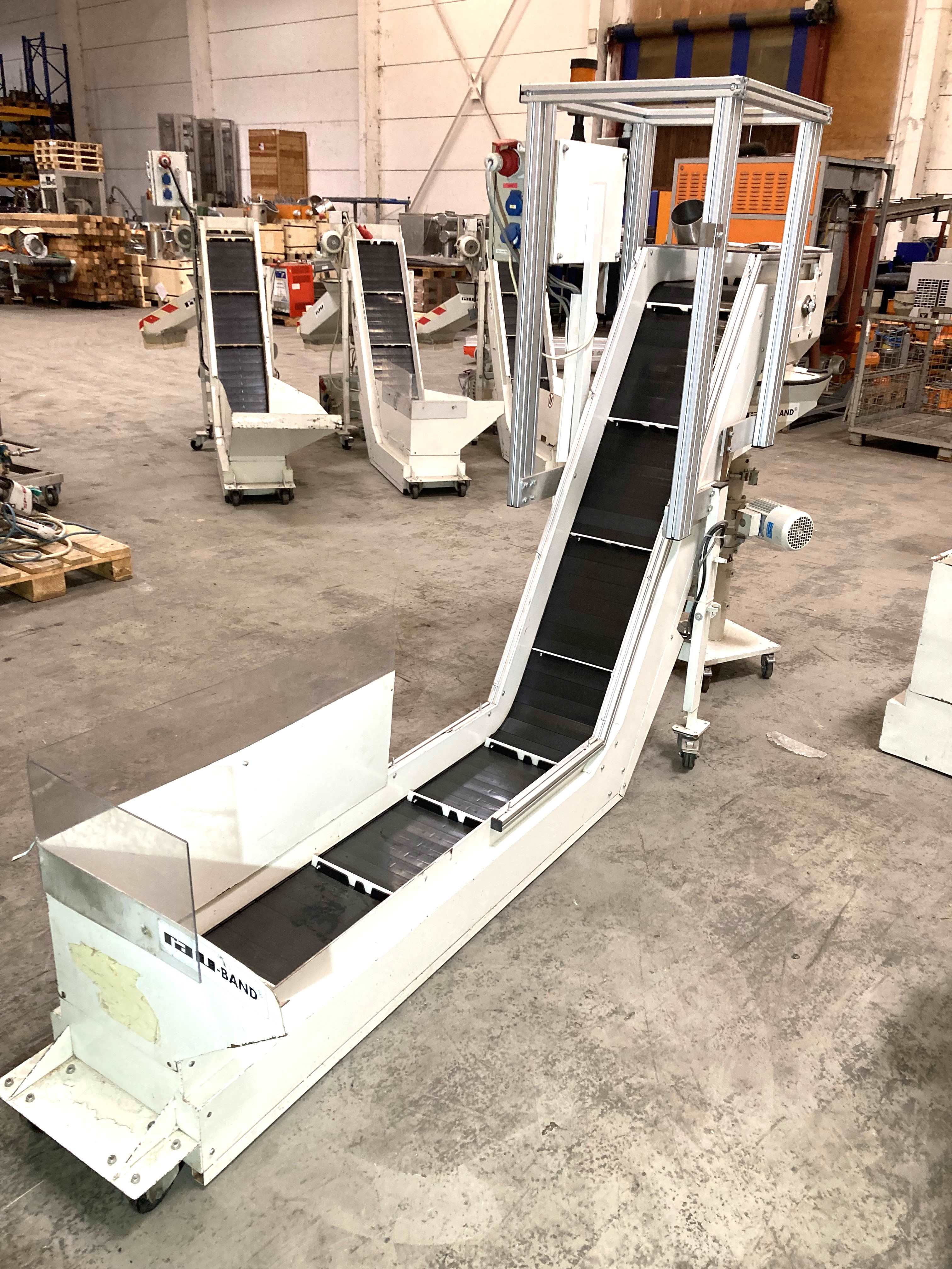 Z - Band   Rau  1400x1400x500  310 mm breit,  380 V  mit Drehverteiler   Bj. 2005